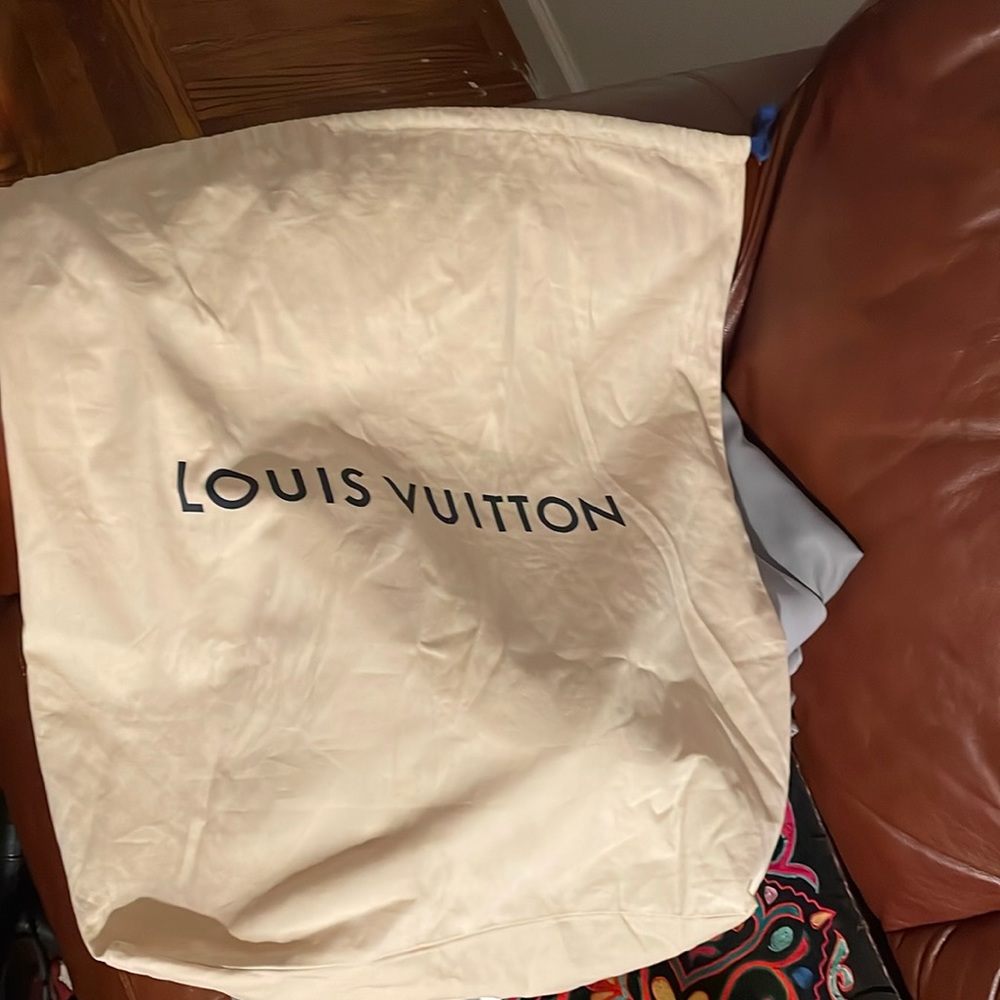 Very big dust bag